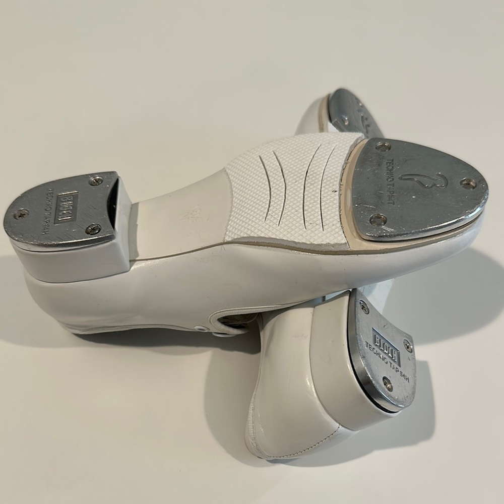 Bloch White Mary Jane Tap Shoes - Picture 5 of 5
